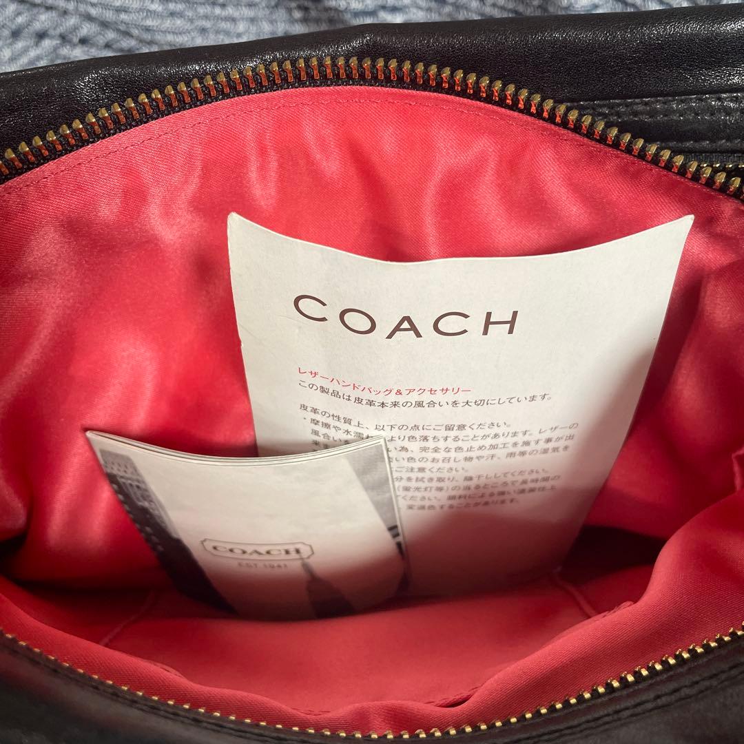 ク*ド様 COACH レザー ハンドバッグ ベージュ クマチャーム付き　ビンテー