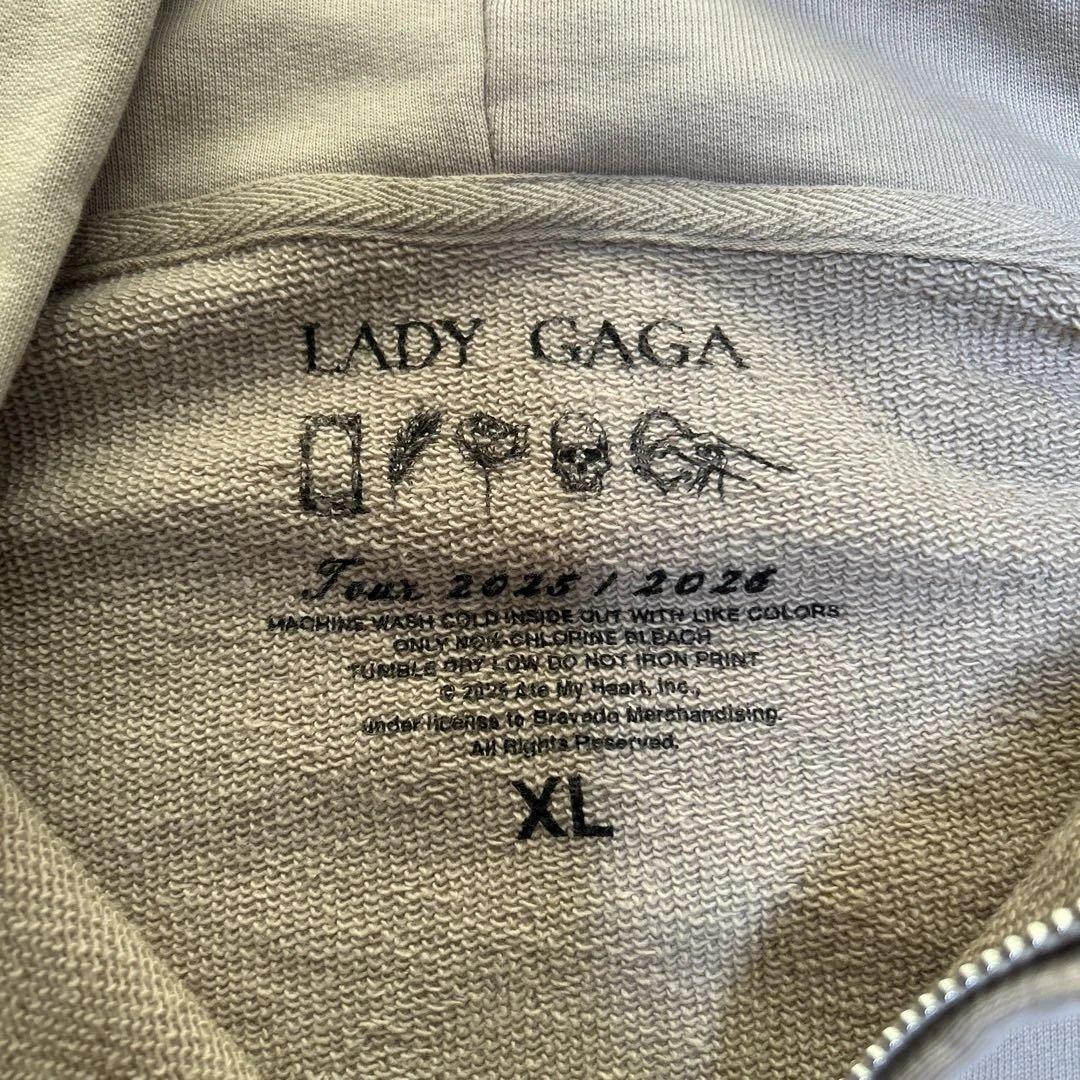 (新品)2026年1.21.22 レディーガガライブパーカー ベージュ