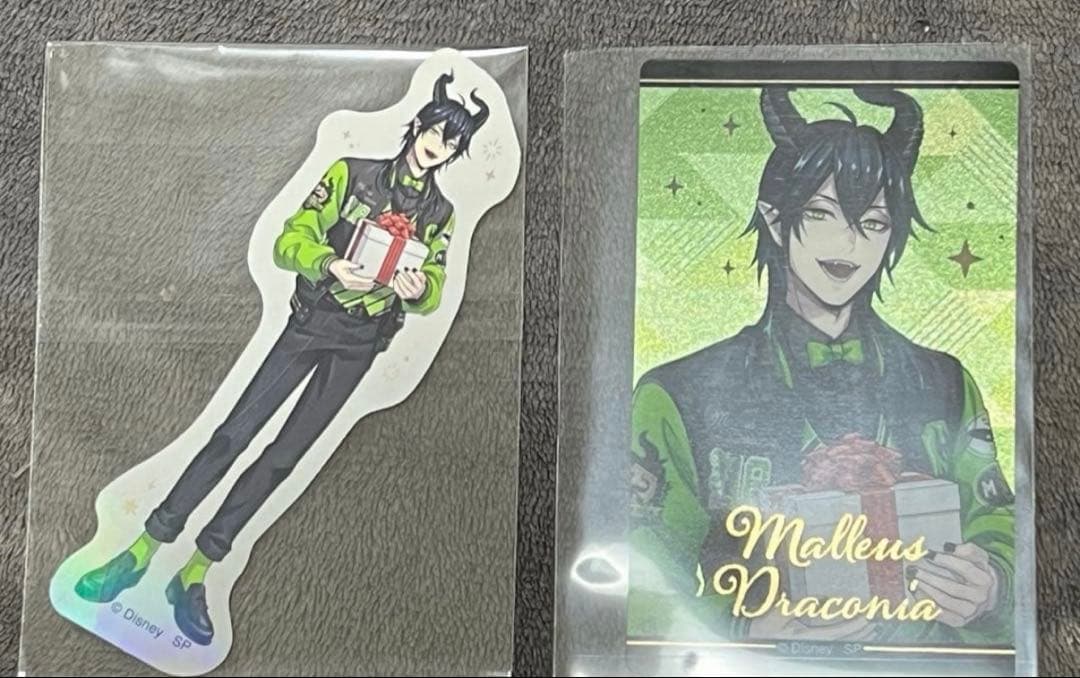 ツイステ　AGF箔押し缶バッジ、ふぁぼカ(レア)、特典等　マレウス、セベク