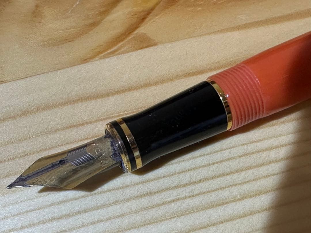 パーカー デュオフォールド インターナショナル ビッグレッド 万年筆