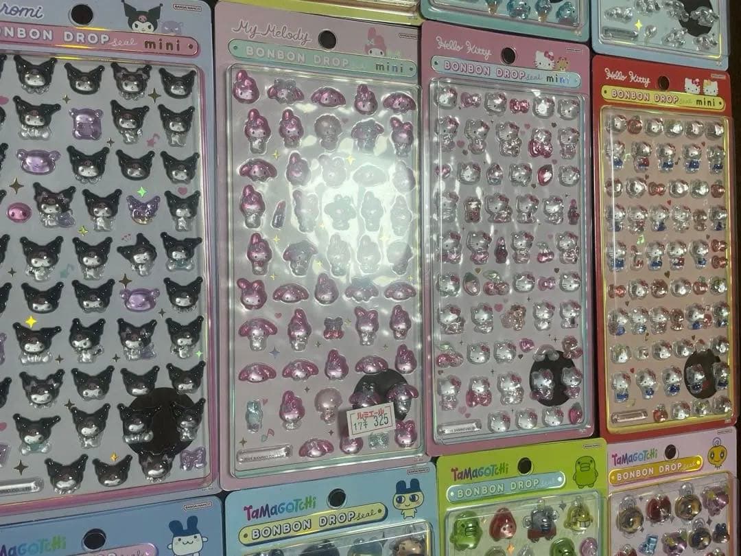 【正規品】サンリオミニ8種　たまごっち4種