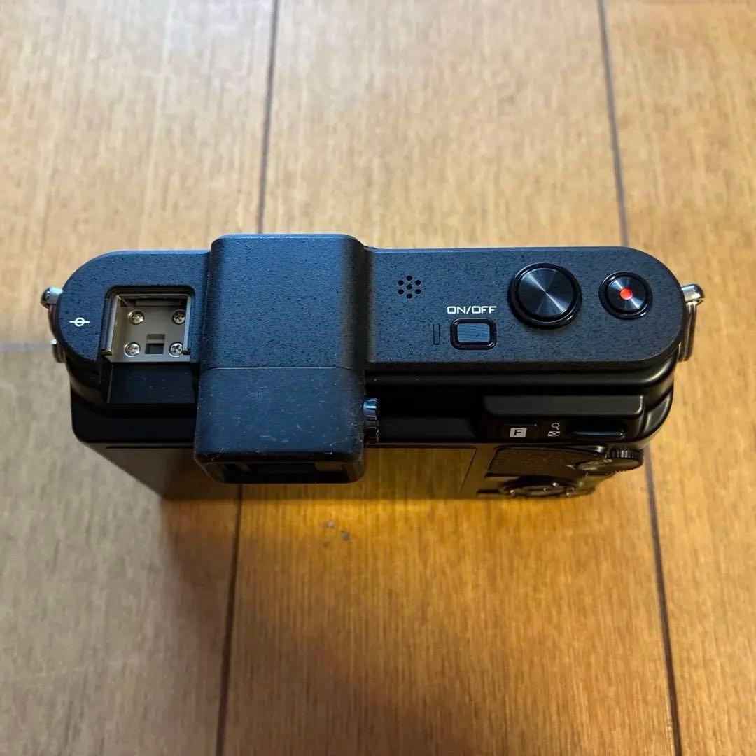 Nikon 1 V1 ミラーレス一眼カメラ