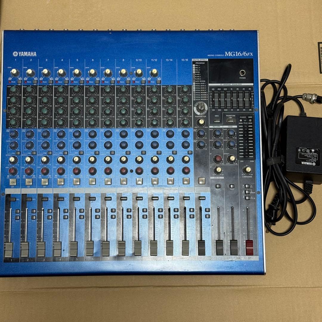 YAMAHA MG16/6FX 専用ハードケース付