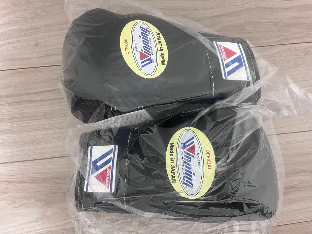 Winning 寺地拳四朗使用MS-300黒10オンス試合用グローブ