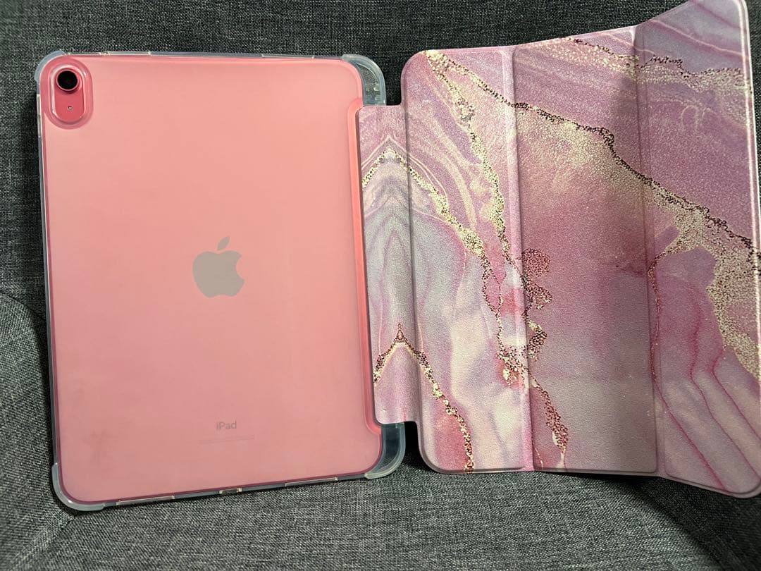 極美品　iPad （第10世代）64GB Wi-Fiモデル