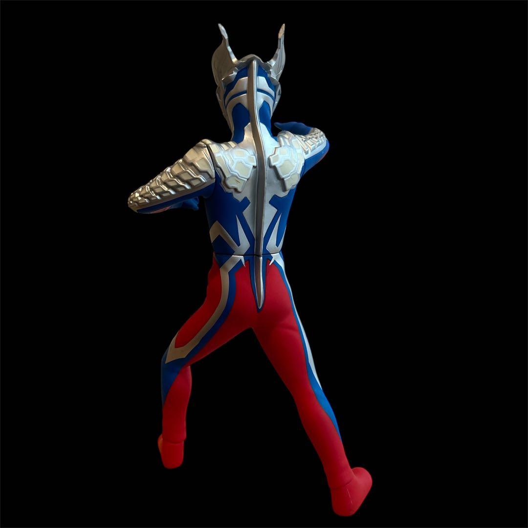ウルトラマンゼロ アクションポーズフィギュア ウルトラマン 30cm程度 円谷