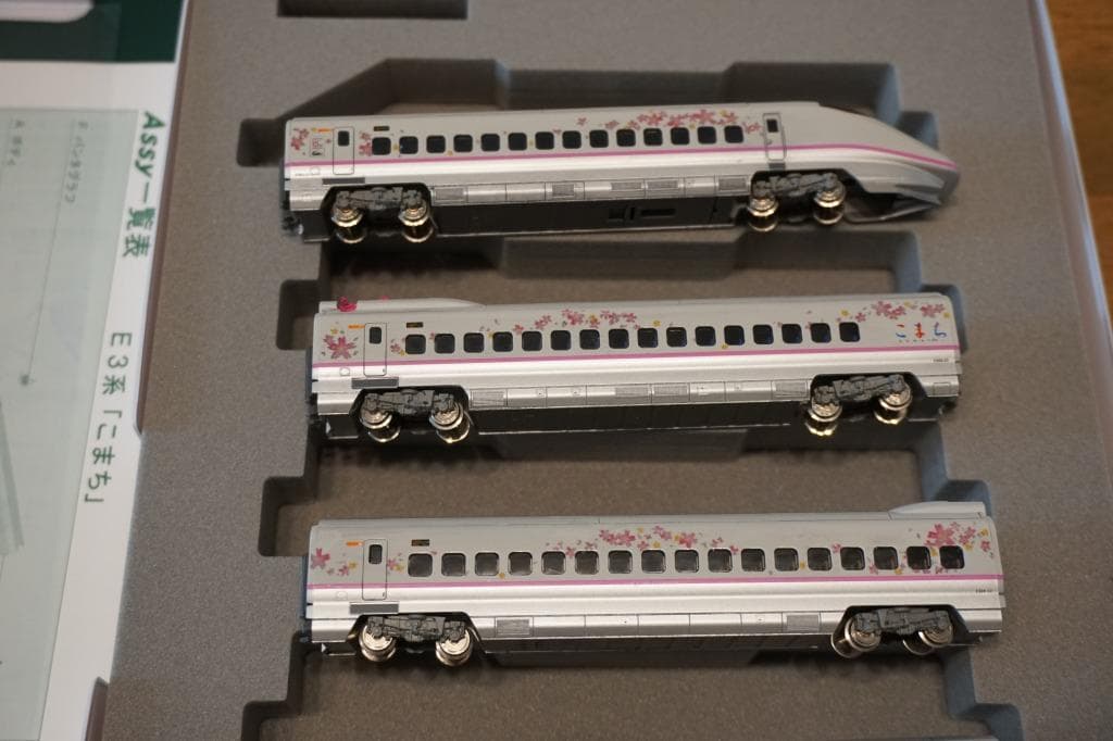KATO E3系 秋田新幹線 30周年記念 桜ラッピング仕様 6両編成セット