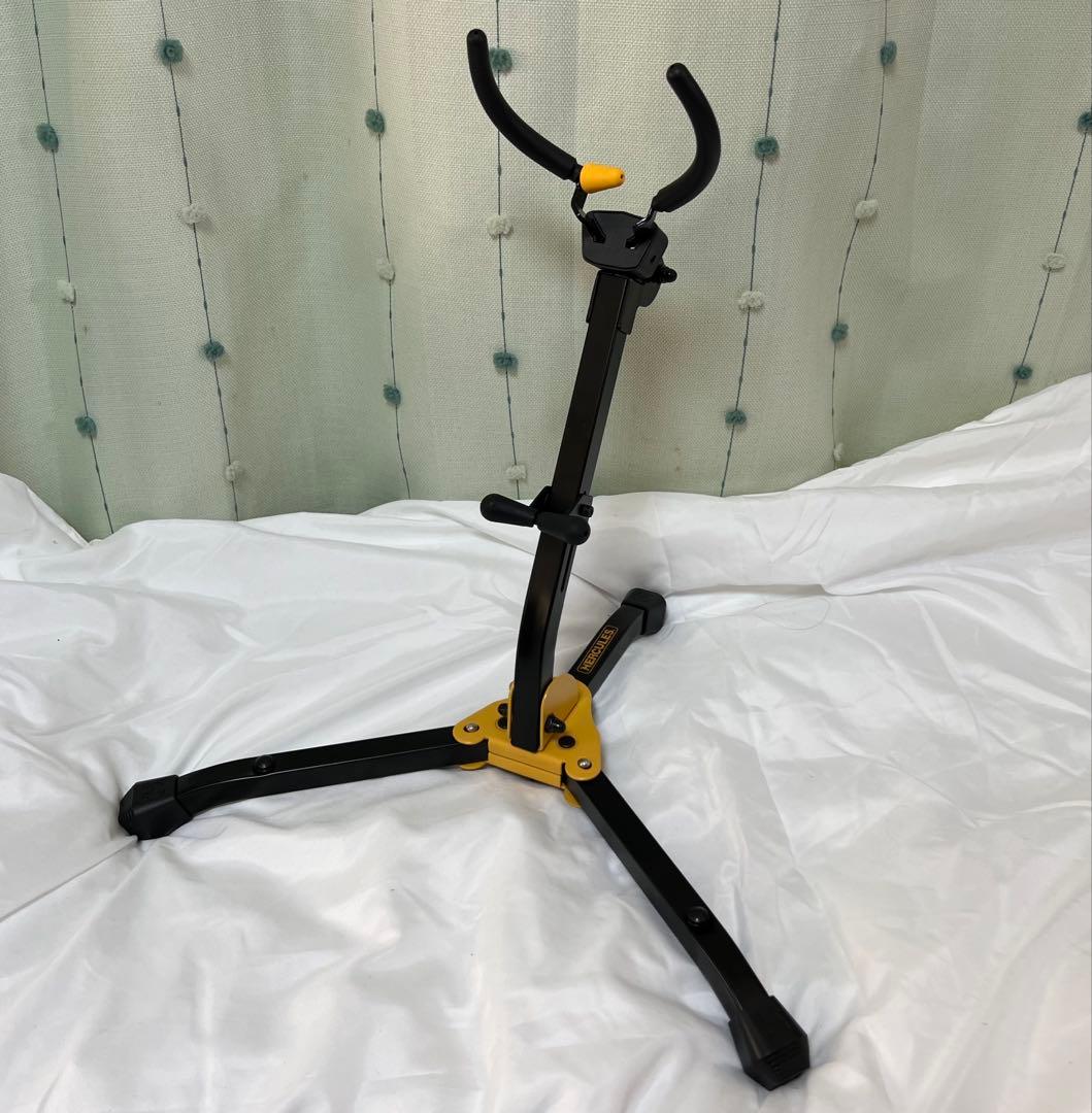 アルトサックス用備品セット　スタンド、マウスピース、リード、ストラップ等