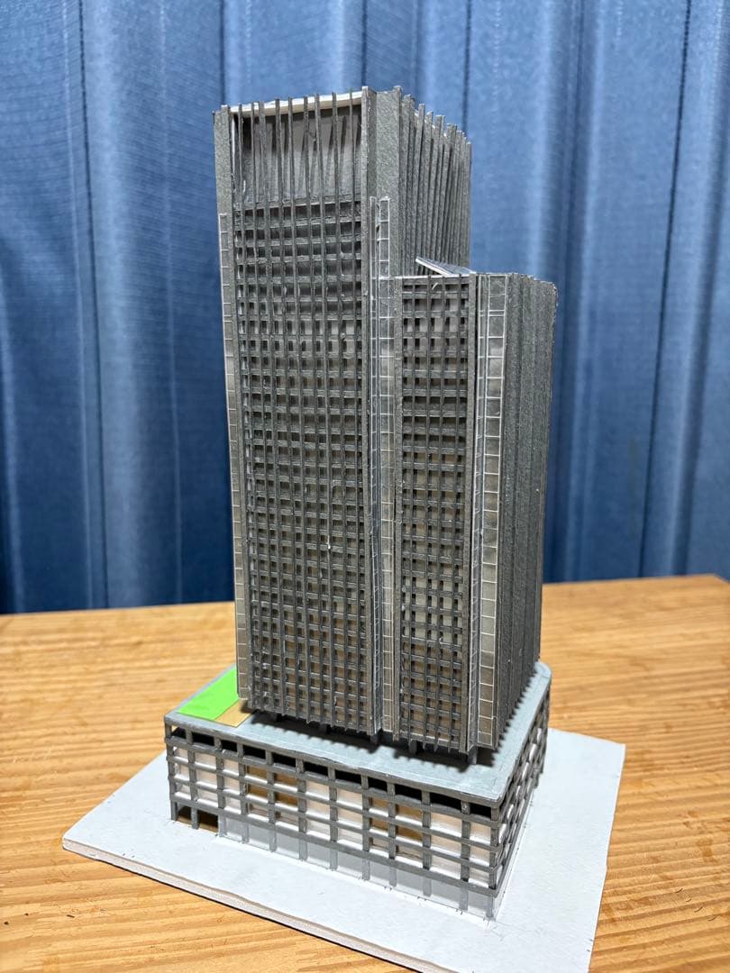 新丸の内ビルディング　ペーパークラフト