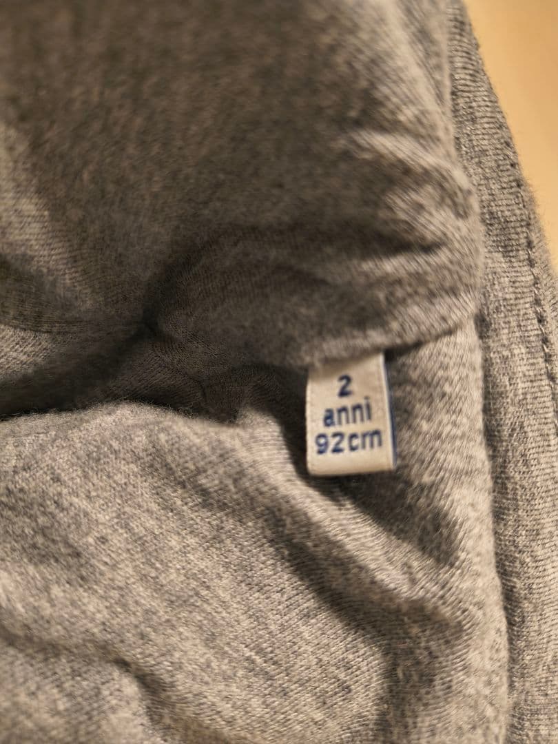 MONCLER ブラック ダウンジャケット