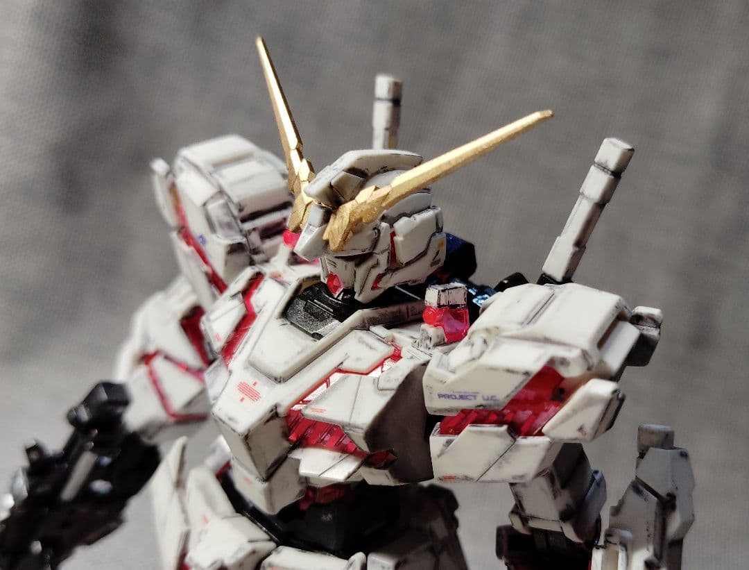 ユニコーンガンダム（デストロイモード）塗装改修済完成品