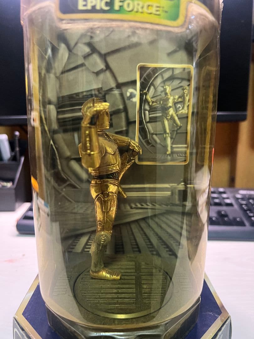 スター・ウォーズFORCE C-3PO ROTATE FIGURE 360