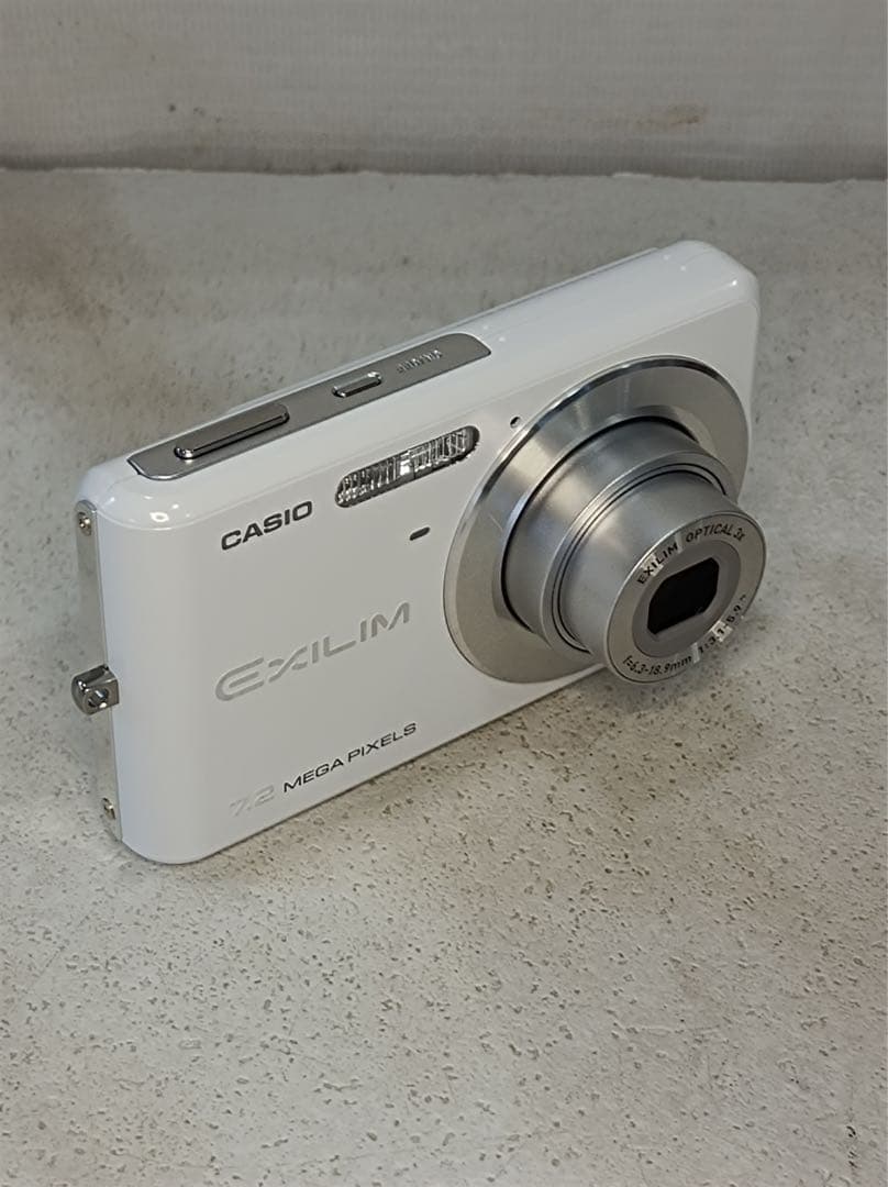 八6291【未使用品】CASIO デジタルカメラ EXILM EX-Z77