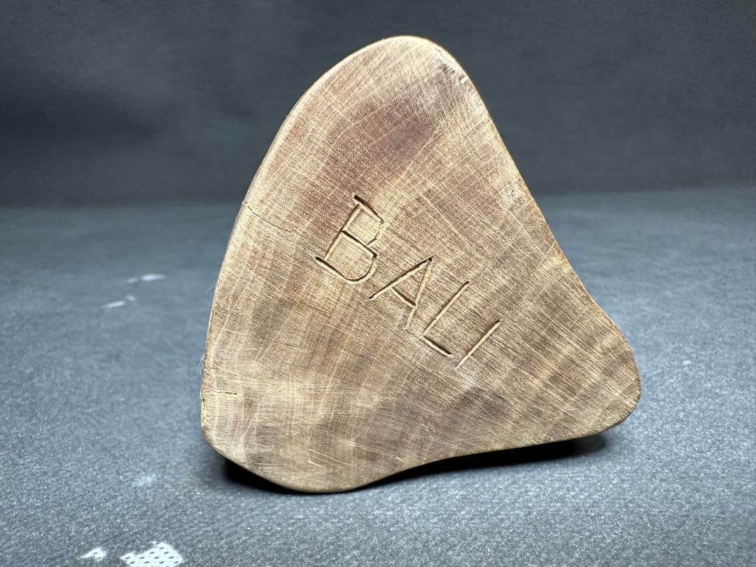 白檀　インドネシア　バリ島　木彫り　仏教美術　仏像 骨董 木像　木製　仏教