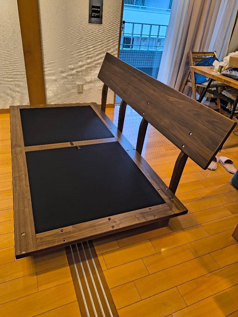 ウォールナット(ダークブラウン) 木製 シングルベッドフレーム ソファベッド