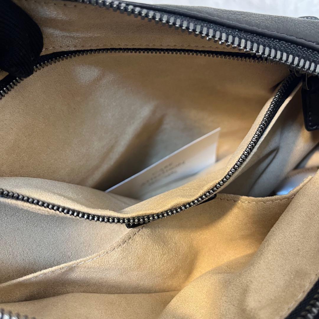 ま*め様 定価4.7万/イアパピヨネ/本革ドレープレザーショルダーバッグ/激レア