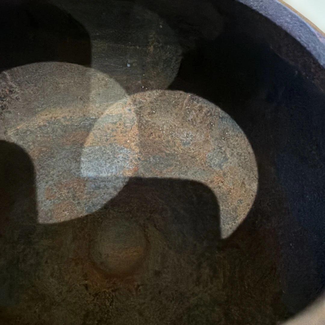 鋳鉄製丸型鉄瓶 黒色 使用感あり