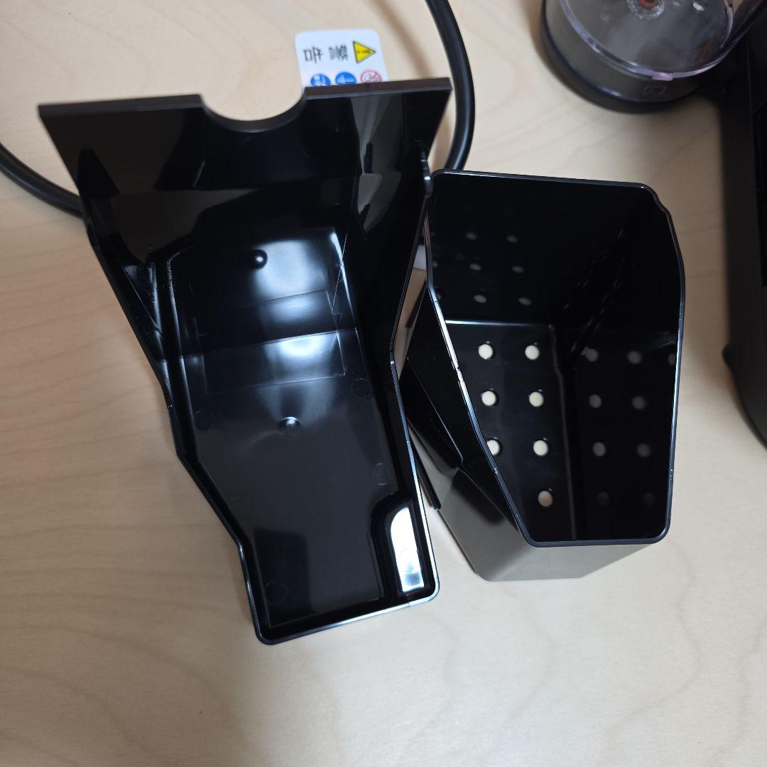 ヴァーチュオ ポップ プラス チタン Nespresso バーチュオ