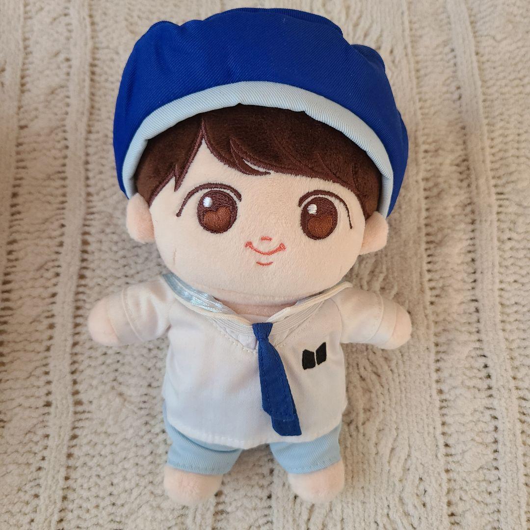 BTS ジン ぬいぐるみ