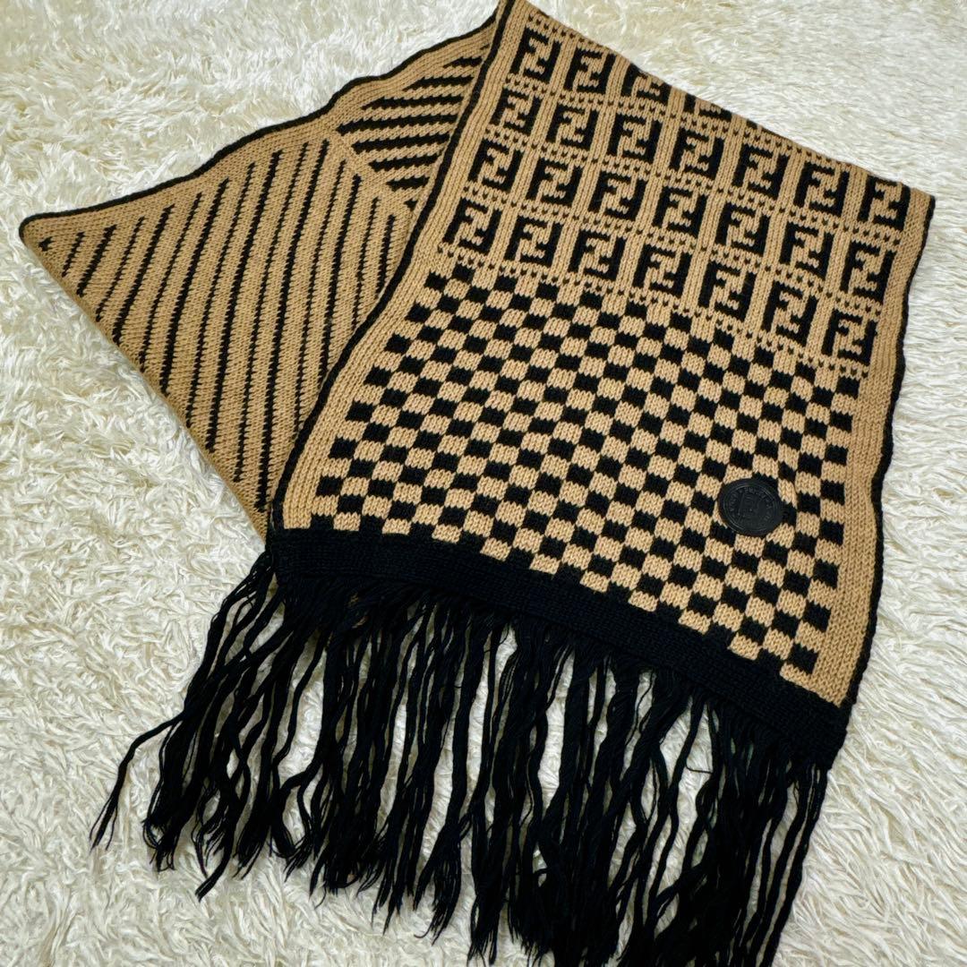 MK様✨希少カシミヤ混✨FENDI リバーシブル柔らかニットフリンジズッカペカン