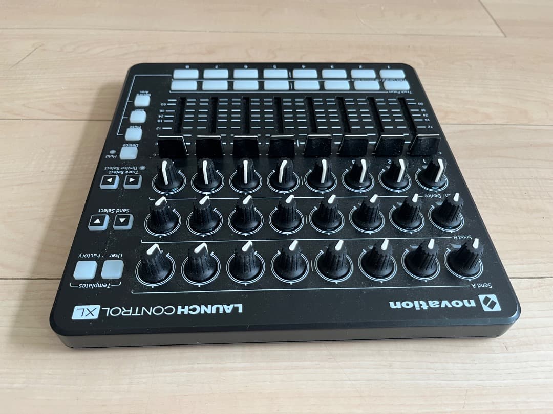 [美品] NOVATION LaunchControl XL MK2