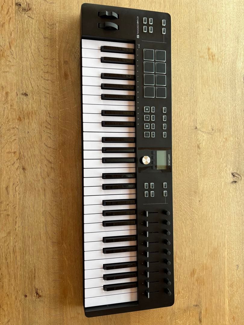【持ち運び鞄付】ARTURIA KEYLAB Essential 49 MK3