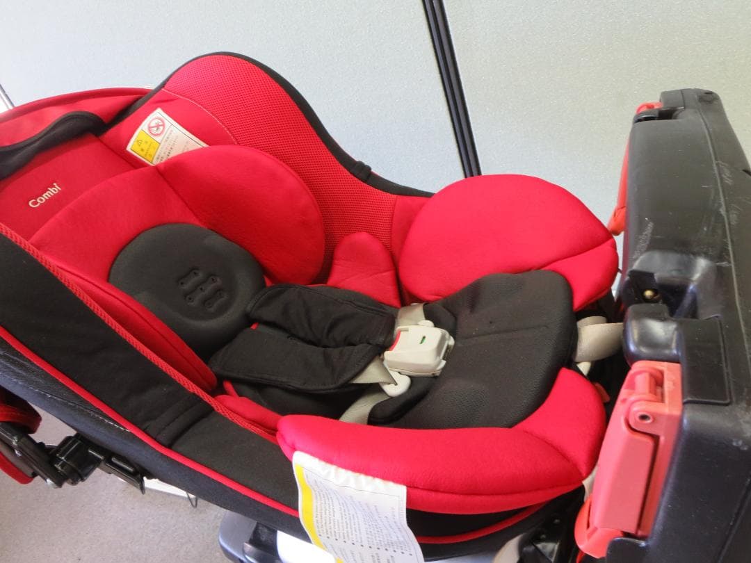 コンビ　WLラクティアターンラグジュアTA エッグショック　チャイルドシート