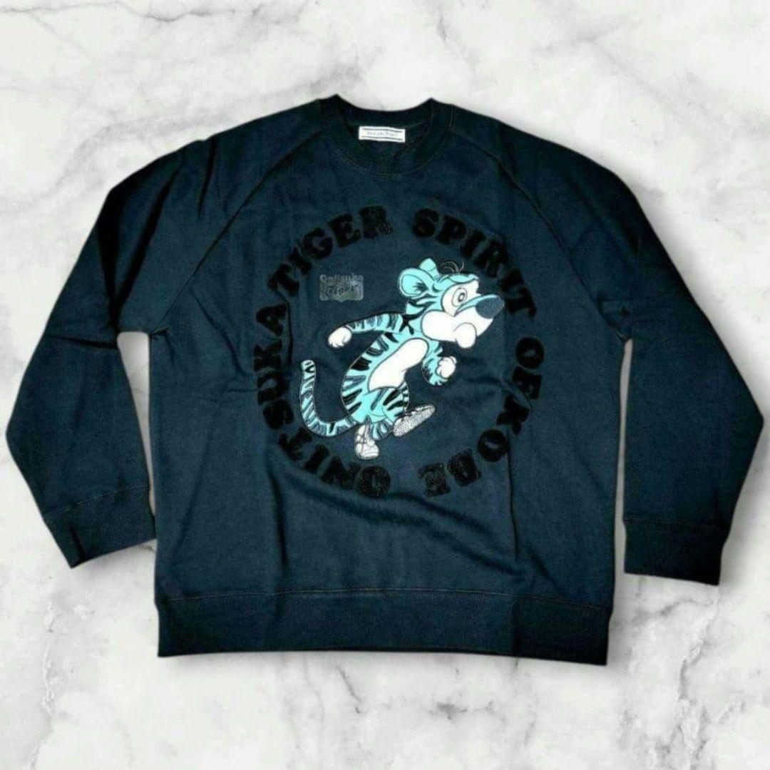 【新品未使用】Onitsuka Tiger TシャツLとトレーナーXLまとめ売り