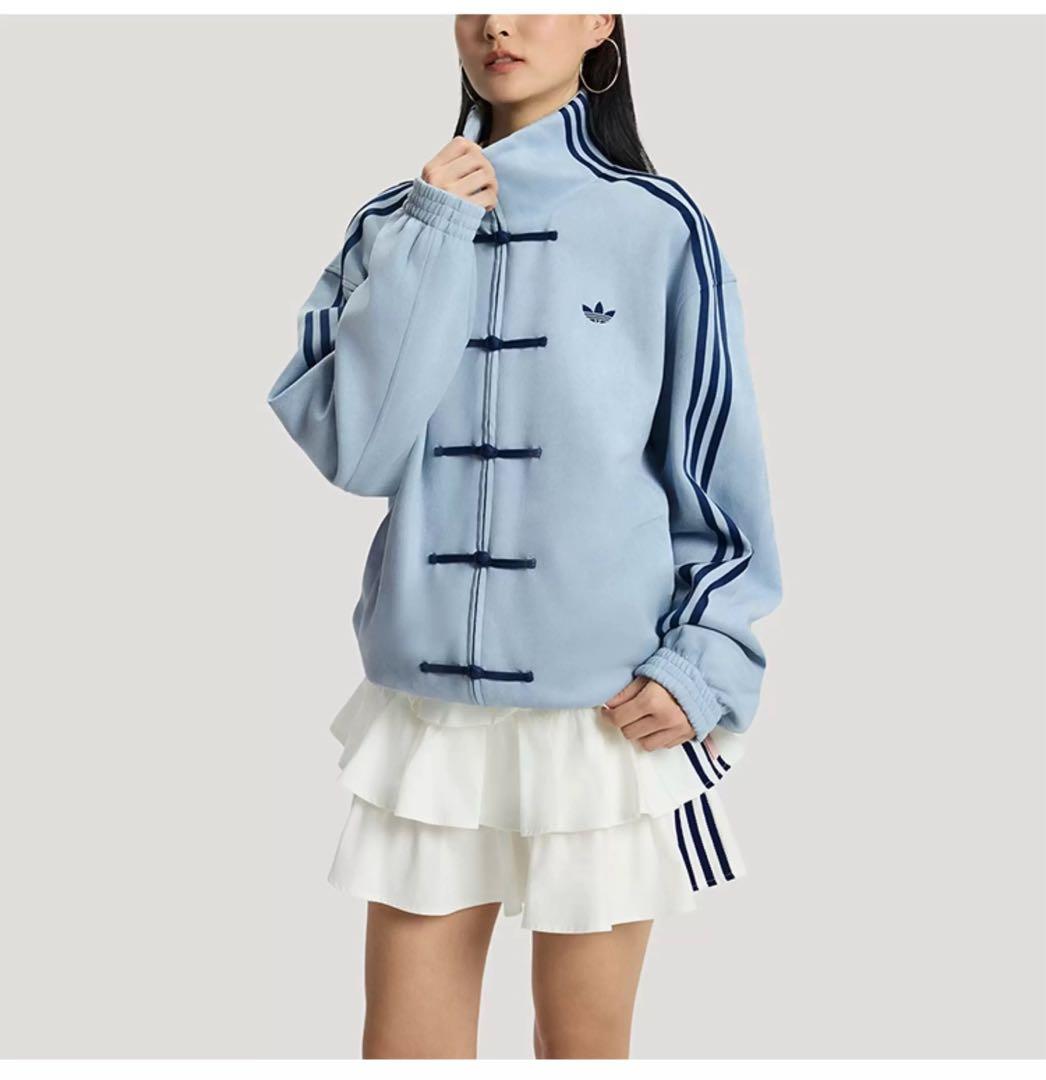 アディダス 中国限定 蛇年トラックジャケットライトブルーSサイズ”