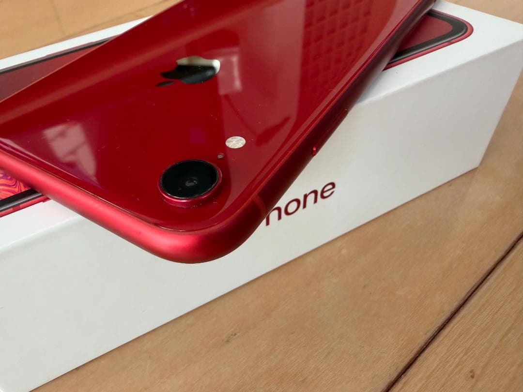 ★☆ iPhone XR 64GB Product RED 美品 バッテリ94%