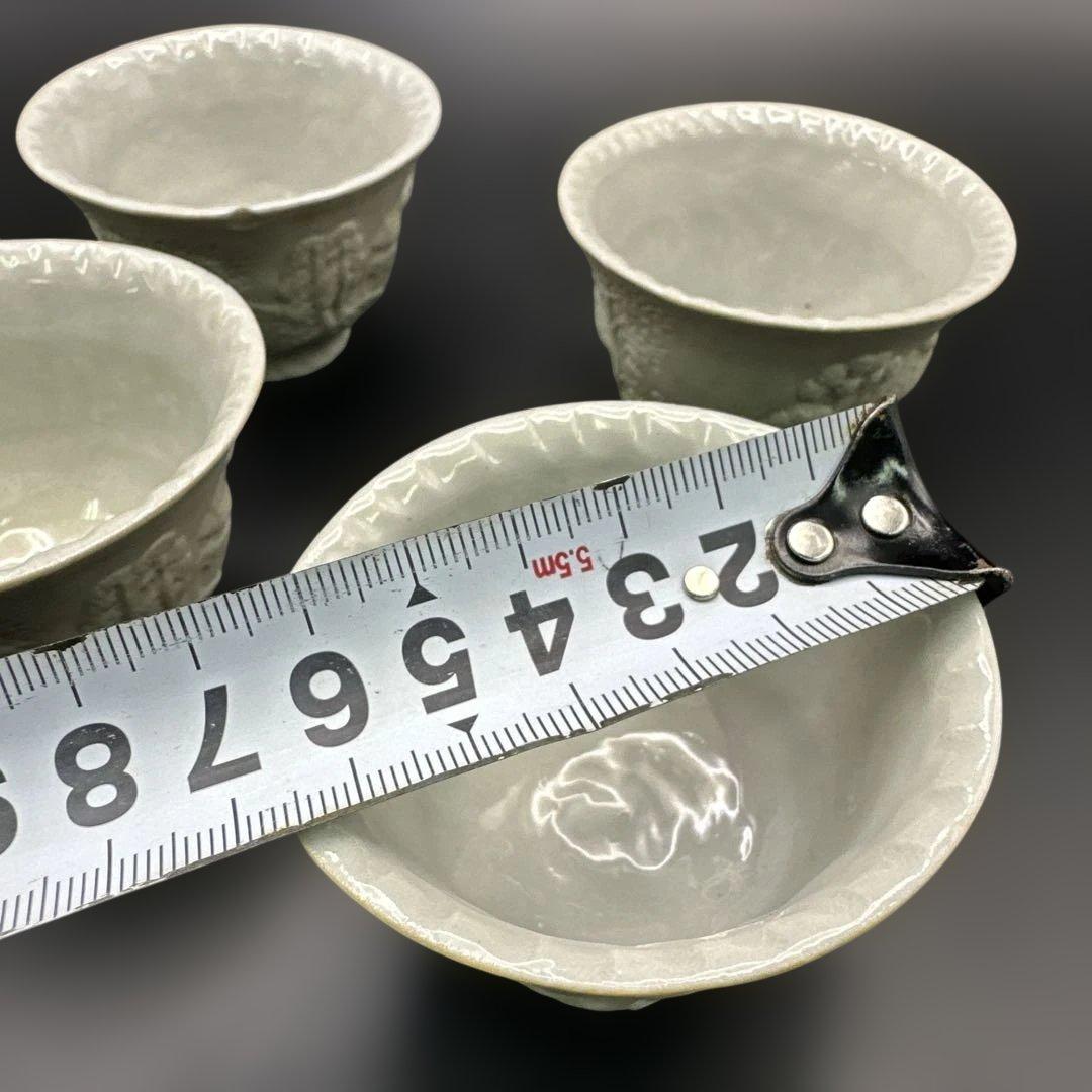 萬古焼，古萬古，浮彫り風景の陶器ボウル4個セット