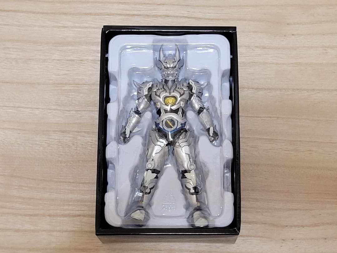 真骨彫製法 銀牙騎士 絶狼