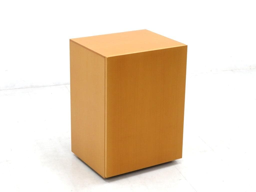 展示品　アルフレックス　コンポーザー　飾り棚　サイドボード　キャビネット