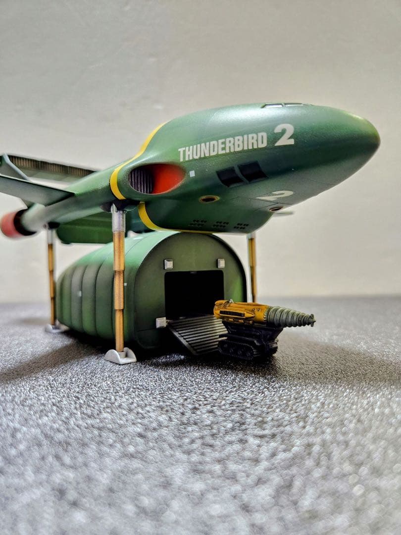 究極サンダーバード2号　１／350 観賞用ディスプレイ　プロ製作完成品