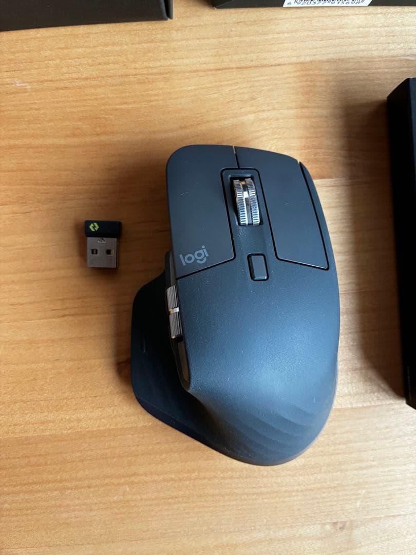 MX MASTER 3S Logi Boltレシーバ付属