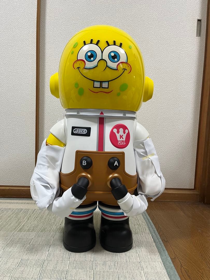 ポップマート　メガコレクション　 メガスペースモリー1000% スポンジボブ
