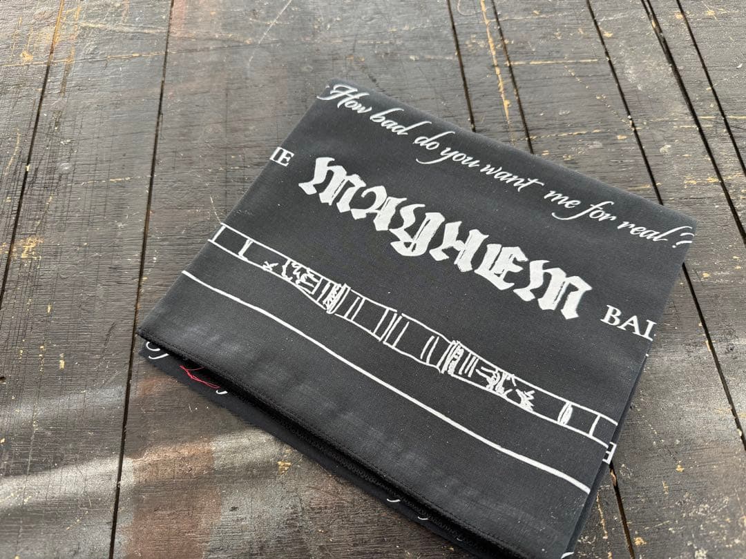 (新品)レディーガガ VIPGOLD バンダナ 〜最安値〜