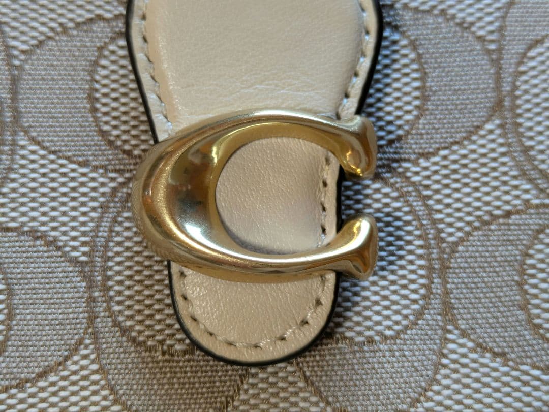 【COACH コーチ】 タビー ミディアム ウォレット 二つ折り財布 C金具