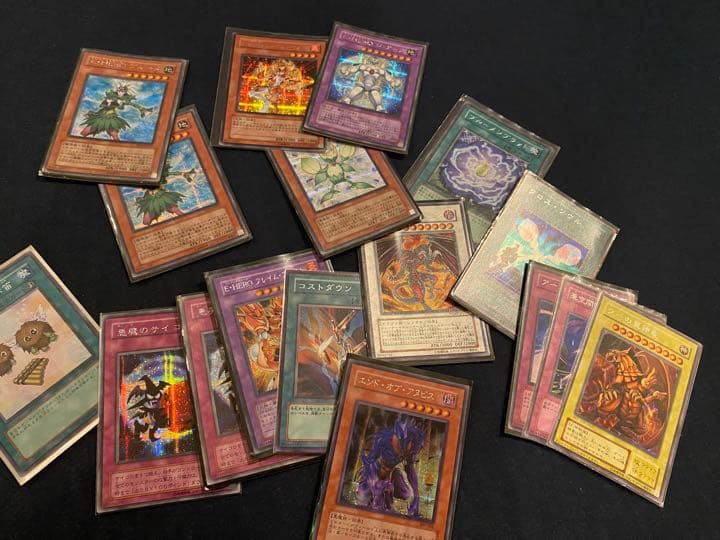 遊戯王  まとめ売り　初期ブラックマジシャンウルトラなど