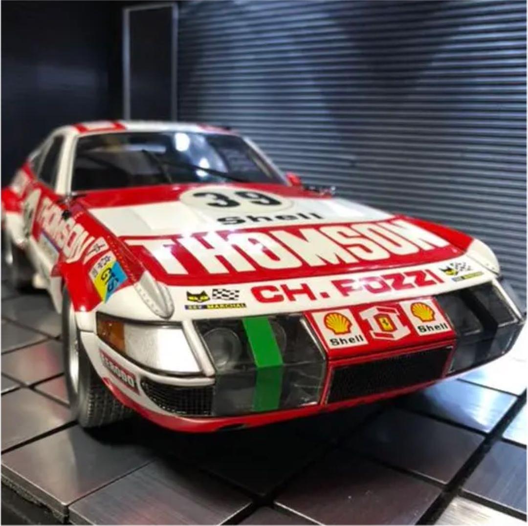 絶版未展示品　京商 1/18 フェラーリ365GTB