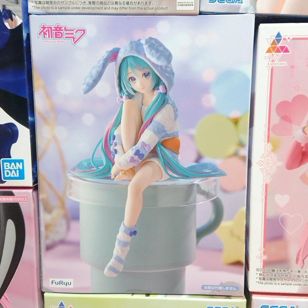 フィギュアまとめ売り リゼロ・まどか☆マギカ・巡音ルカ等15体セット