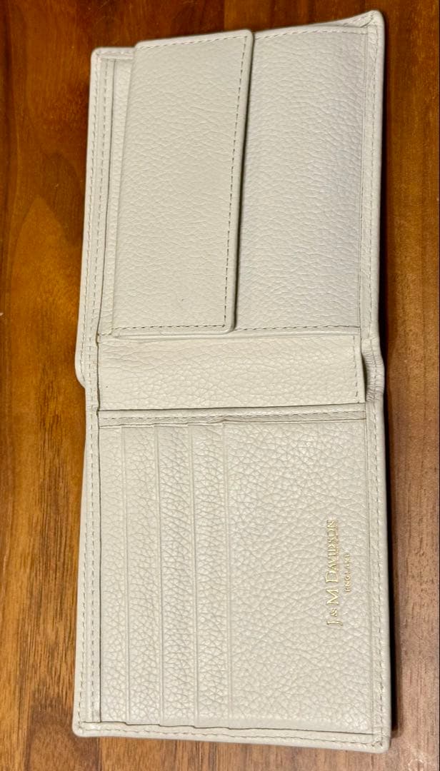 専用　J&M DAVIDSON 二つ折り　ホワイト コンパクト ミニ財布 レザー