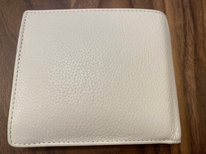 専用　J&M DAVIDSON 二つ折り　ホワイト コンパクト ミニ財布 レザー