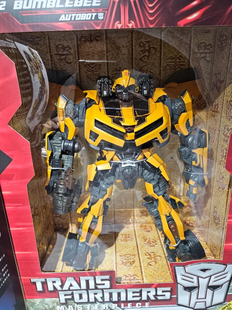 TRANSFORMERS MPM-2 BUMBLEBEE フィギュア
