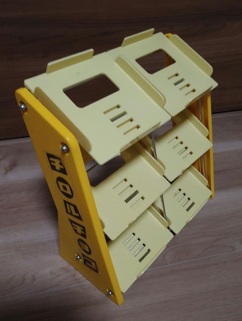 昭和レトロ　チロルチョコ　３段陳列ケース　棚　ラック