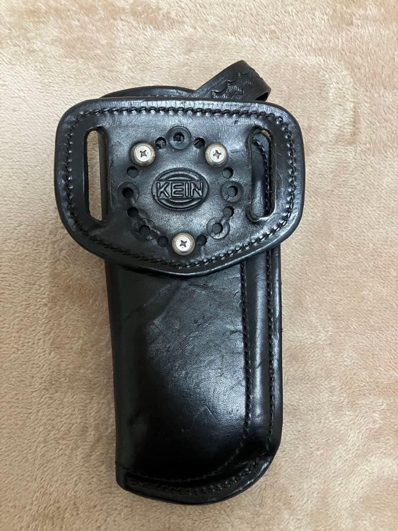 KEIN 黒 レザー ホルスター 6インチリボルバー用 値下げ交渉可