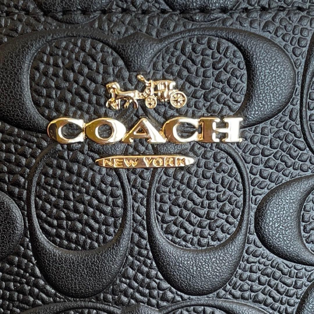 【新品・箱/袋/タグ付】COACH 折り財布　ブラック　二つ折り財布　レザー