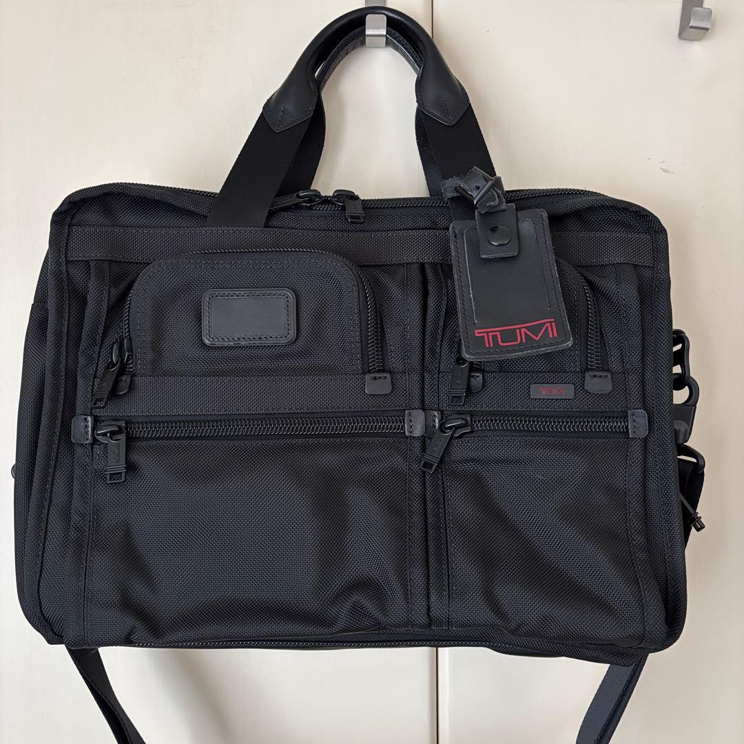 TUMI 26141DH ALPHAエクスパンダブル・オーガナイザー・ブリーフ