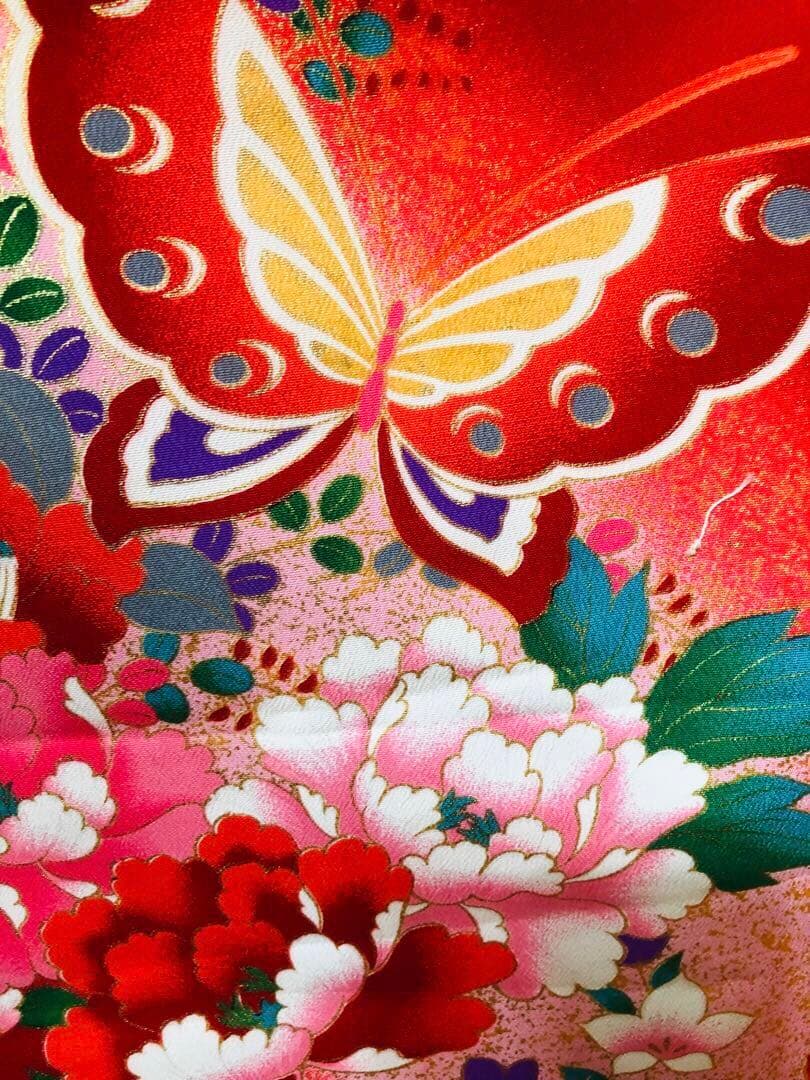 七五三七歳未使用着物‼️人気赤地暈し⭐︎手毬花々煌びやか際立つ⭐︎安心フルセット逸品