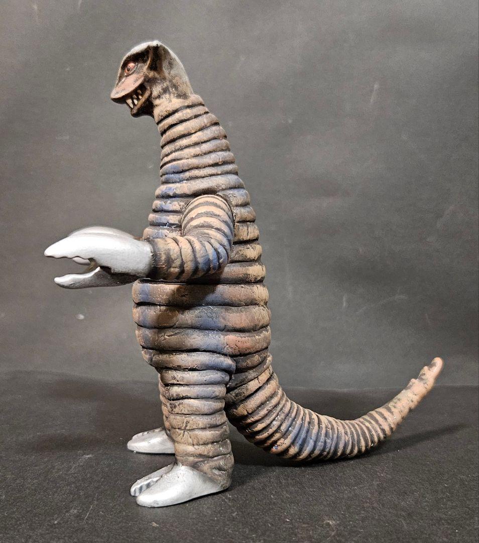 ウルトラ怪獣ソフビ　サドラ　デットン　リペイント完成品